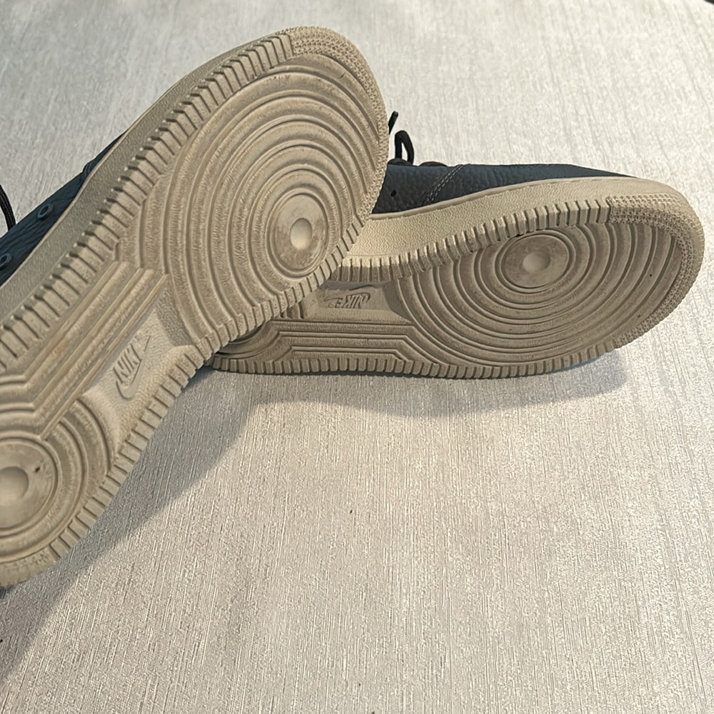 Nike Sf Air Force 1 Mid Dark Grey - Picture 6 of 7